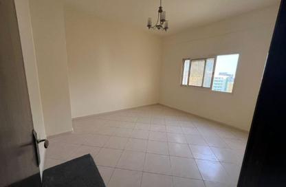 Apartment - 1 Bedroom - 1 Bathroom for rent in Al Qulaya'ah - Al Sharq - Sharjah