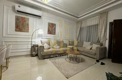 Villa - 5 Bedrooms - 7 Bathrooms for sale in Al Yasmeen 1 - Al Yasmeen - Ajman