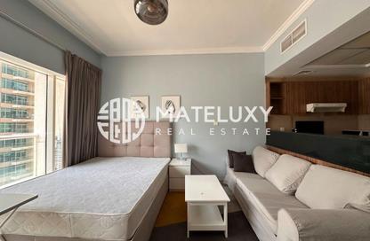 Apartment - Studio - 1 Bathroom for rent in Burj Al Nujoom - Downtown Dubai - Dubai