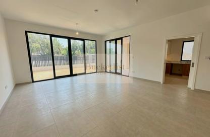 Townhouse - 4 - 5 for rent in Jebel Ali Village Townhouses - Jebel Ali Village - Jebel Ali - Dubai