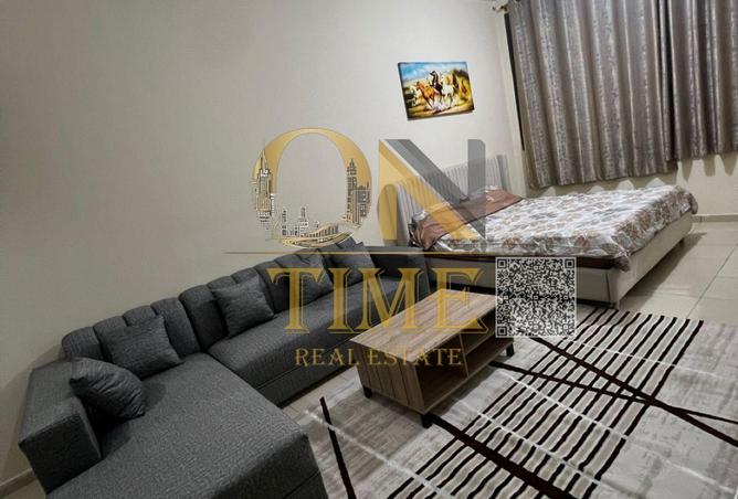 70704131 - صورة العقار 2