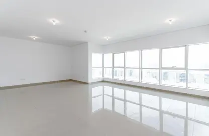 Apartment - 3 Bedrooms - 3 Bathrooms for rent in Bloom Central Residential - Bloom Central - Al Tibbiya - Abu Dhabi