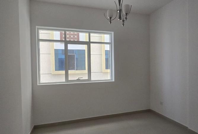 122001589 - Property Main Image
