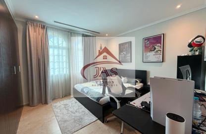Villa - 3 Bedrooms - 4 Bathrooms for rent in District 5 - Jumeirah Park - Dubai Villa - 3 Bedrooms - 4 Bathrooms for rent in District 5 - Jumeirah Park - Dubai