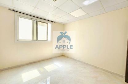 Apartment - Studio - 1 for rent in Muwailih Building - Muwaileh - Sharjah
