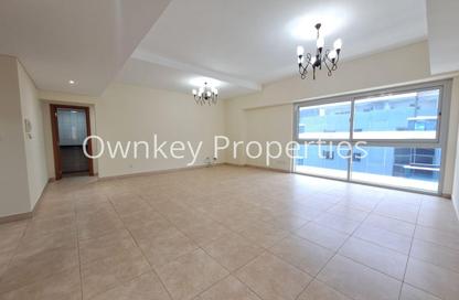 Apartment - 2 Bedrooms - 3 Bathrooms for rent in Blue Waves Residence - Al Mankhool - Bur Dubai - Dubai