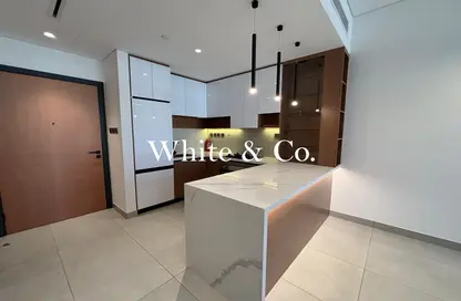 شقة - غرفة نوم - 2 حمامات للايجار في 2 هايلبرون بارك لين - منطقة 11 - قرية جميرا الدائرية - دبي