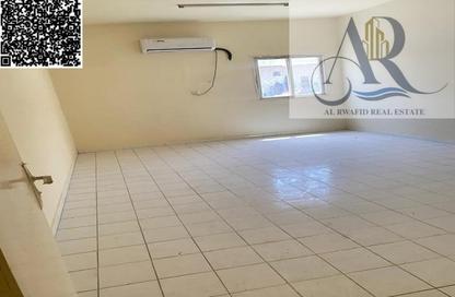 Labor Camp - Studio - 7+ Bathrooms for rent in Industrial Area 5 - Sharjah Industrial Area - Sharjah