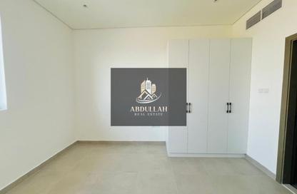 Apartment - 1 Bedroom - 2 Bathrooms for rent in Muwaileh 29 Building - Muwaileh - Sharjah