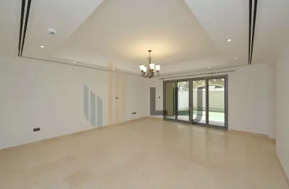 تاون هاوس - 4 غرف نوم - 6 حمامات للايجار في فلل سعديات بيتش - شاطئ السعديات - جزيرة السعديات - أبوظبي