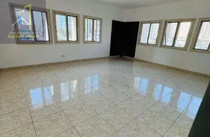 مكتب - 3 غرف نوم - 1 حمام للايجار في المجاز 1 - المجاز - الشارقة