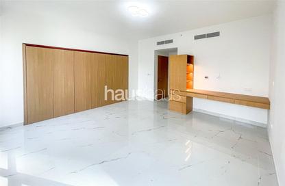 Apartment - 1 Bedroom - 2 Bathrooms for rent in South Ridge 2 - South Ridge - Downtown Dubai - Dubai
