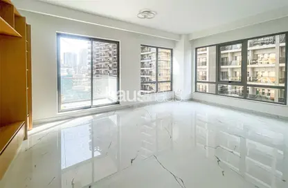 Apartment - 1 Bedroom - 2 Bathrooms for rent in South Ridge 2 - South Ridge - Downtown Dubai - Dubai