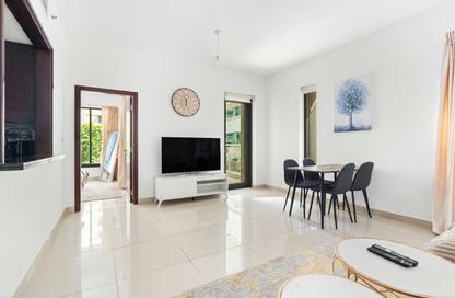 Apartment - 1 Bedroom - 2 Bathrooms for rent in 29 Burj Boulevard Tower 1 - 29 Burj Boulevard - Downtown Dubai - Dubai