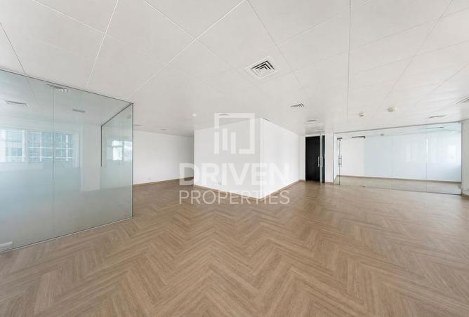 129300002 - Property Image 3