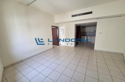 Apartment - 1 - 1 for rent in Al Badri Building - Al Muteena - Deira - Dubai Apartment - 1 - 1 for rent in Al Badri Building - Al Muteena - Deira - Dubai
