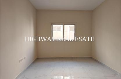 Apartment - 2 - 2 for rent in Muwaileh 29 Building - Muwaileh - Sharjah