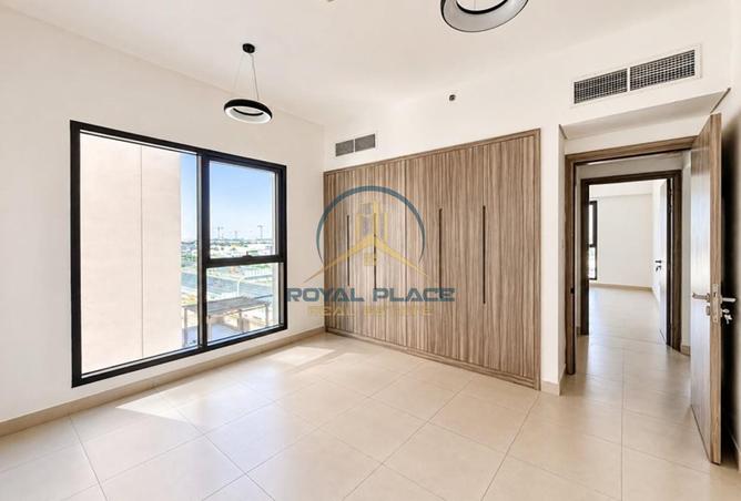 132512037 - Property Image 3