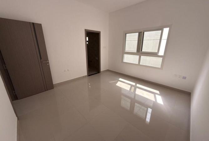 56537380 - صورة العقار 3