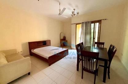 Apartment - 2 Bedrooms - 2 Bathrooms for rent in Building S05 - Spain Cluster - International City - Dubai