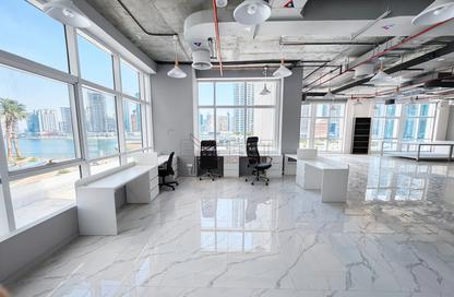 Office Space - Studio - 1 Bathroom for rent in Grosvenor Office Tower - Business Bay - Dubai