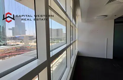 Office Space - 3 Bedrooms for rent in Nassima Tower - Sheikh Zayed Road - Dubai