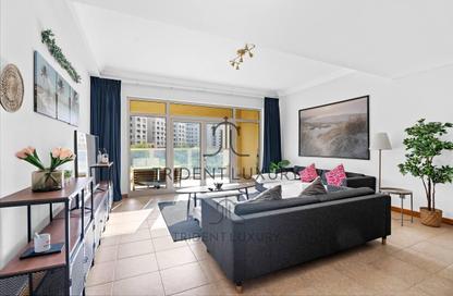 Apartment - 1 - 2 for sale in Al Sarrood - Shoreline Apartments - Palm Jumeirah - Dubai