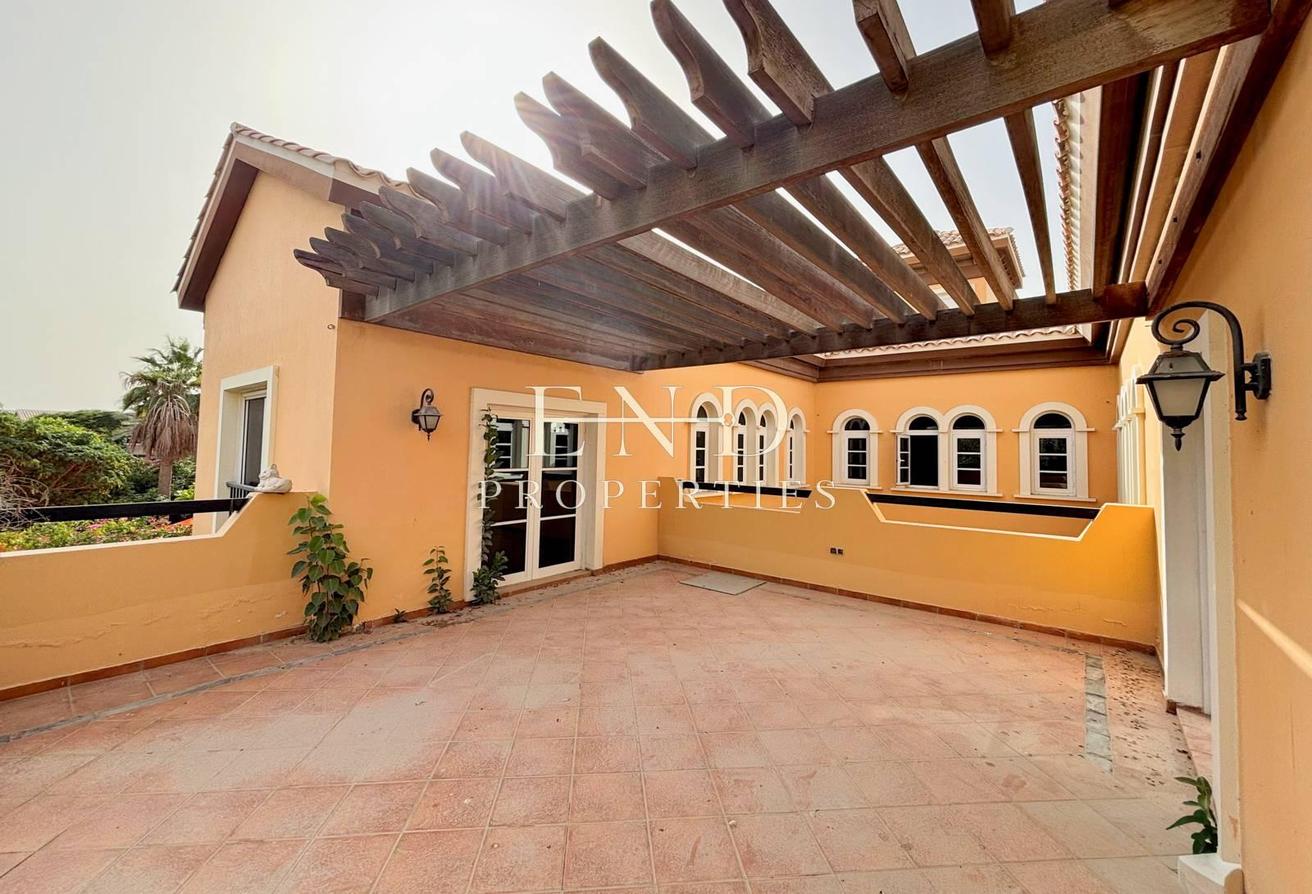 Valencia Type | Private Pool | Available Now photo 11