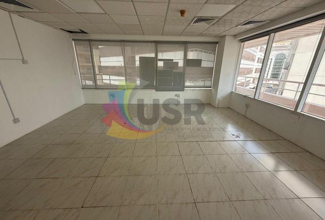 122000762 - Property Image 3