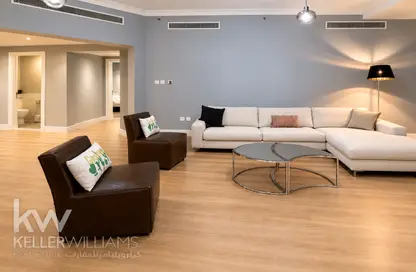 Apartment - 2 Bedrooms - 3 Bathrooms for sale in Golden Mile 4 - Golden Mile - Palm Jumeirah - Dubai