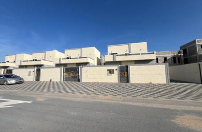 Villa - 3 - 4 for sale in Al Zaheya Gardens - Al Zahya - Ajman