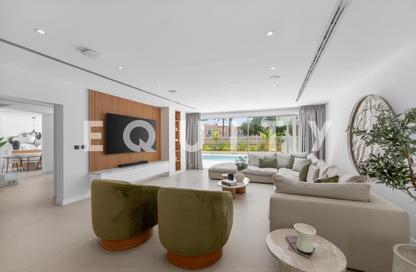 Villa - 5 Bedrooms - 6 Bathrooms for sale in Mirador - Arabian Ranches - Dubai
