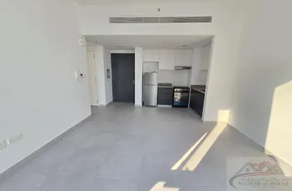 Apartment - 1 Bedroom - 1 Bathroom for rent in The Link - East Village - Aljada - Sharjah