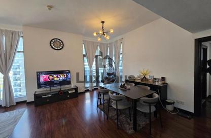 Apartment - 1 Bedroom - 2 Bathrooms for rent in Green Lakes Towers 2 - Green Lakes Towers - JLT Cluster S - Jumeirah Lake Towers - Dubai