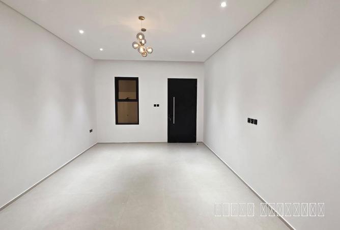 73842284 - Property Image 3