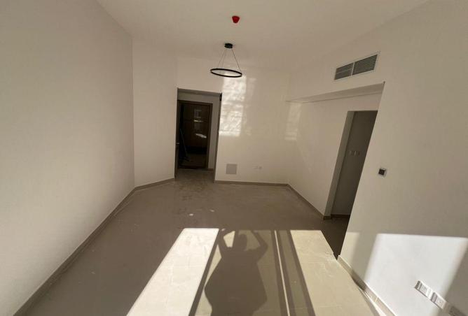 2OiL4tHa8Ho - Property Image 2