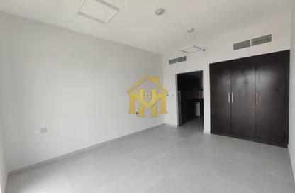 شقة - 1 حمام للايجار في آيه ريزيدينس - الضاحية 12 - قرية جميرا الدائرية - دبي