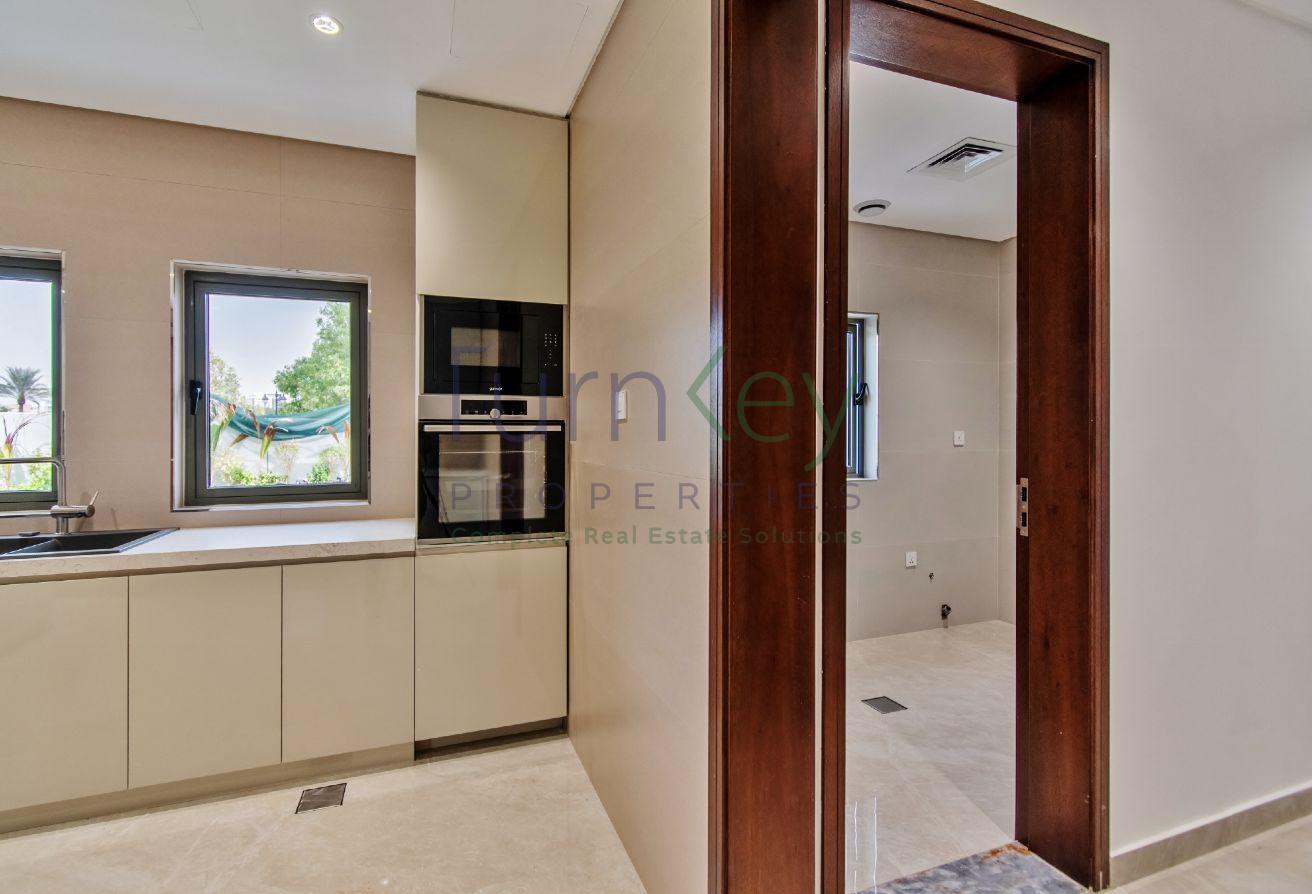 6BR + Study | Upgraded Corner Villa + Pool, Vastu photo 12