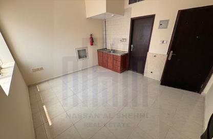 Apartment - Studio - 1 Bathroom for rent in Muwailih Building - Muwaileh - Sharjah Apartment - Studio - 1 Bathroom for rent in Muwailih Building - Muwaileh - Sharjah