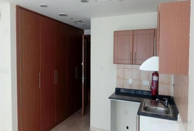 68273432 - Property Image 2