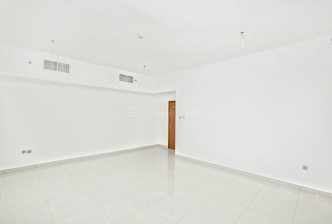 127020709 - Property Image 3