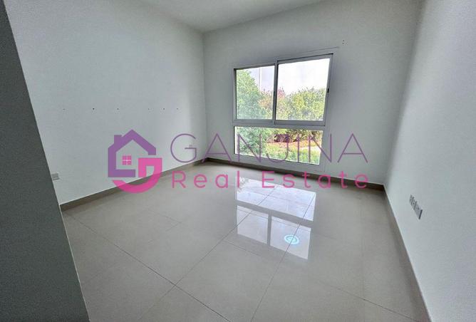 53167600 - صورة العقار 3