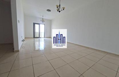 Apartment - 2 Bedrooms - 4 Bathrooms for rent in Muwailih Building - Muwaileh - Sharjah