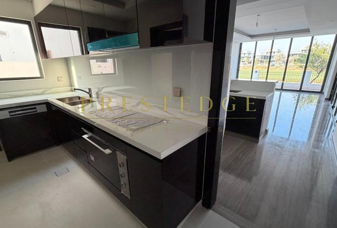 57376594 - صورة العقار 2