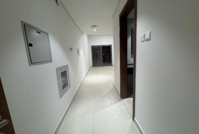 102824557 - Property Image 2