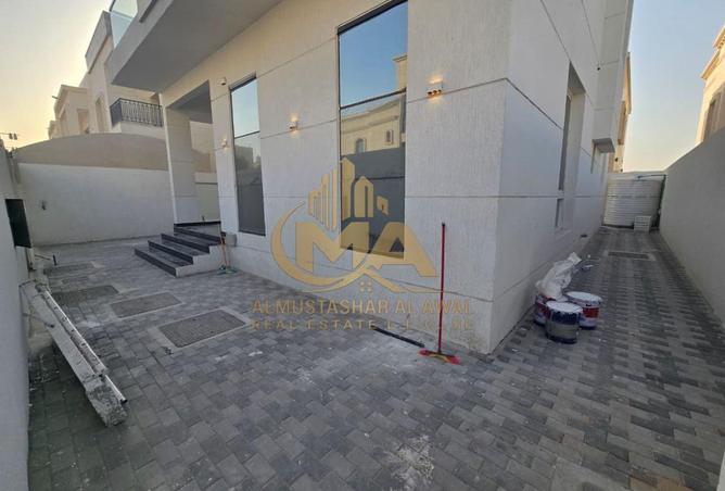 135148628 - Property Image 3