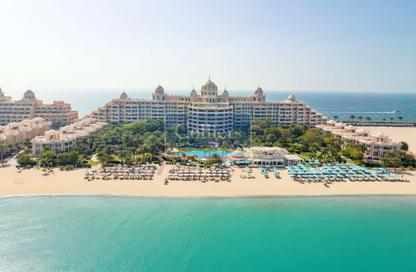Retail - Studio - 1 Bathroom for rent in Kempinski Palm Residence - The Crescent - Palm Jumeirah - Dubai