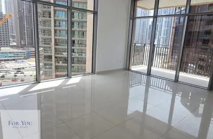 Apartment - 1 Bedroom - 2 Bathrooms for rent in Boulevard Crescent Tower 1 - BLVD Crescent - Downtown Dubai - Dubai