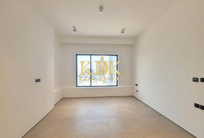121100595 - Property Image 2