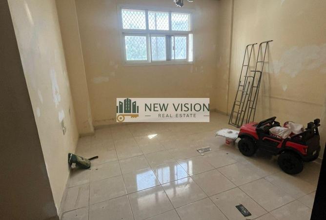 82784679 - Property Image 3